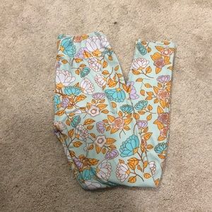 Lularoe one size leggings